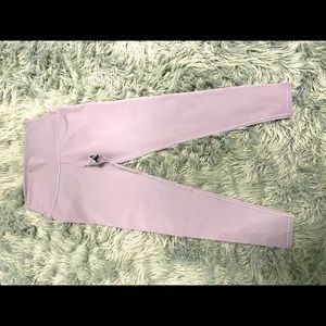 Alo leggings, medium 7/8 airlift high waisted